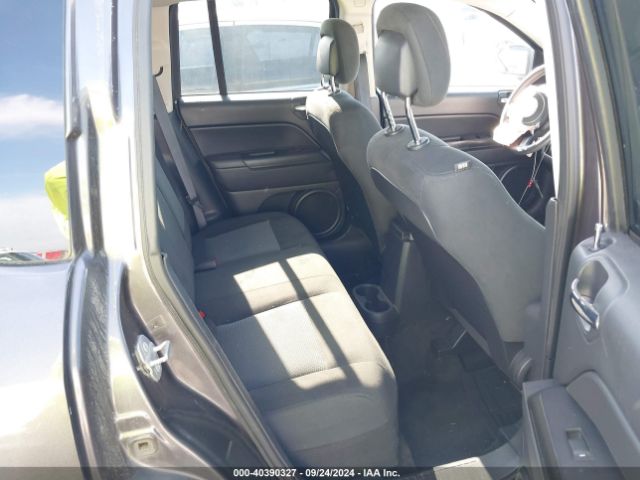 1C4NJDBB0GD511414 Jeep Compass Sport