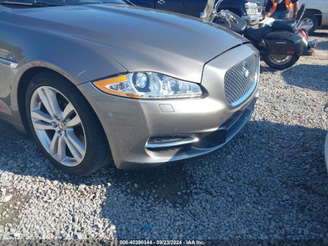2011 JAGUAR XJ SAJWA2GB6BLV13136 Photo 5