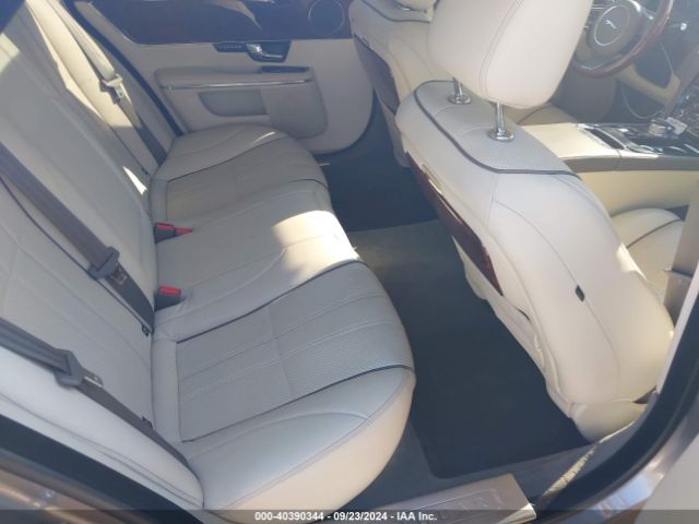 2011 JAGUAR XJ SAJWA2GB6BLV13136 Photo 7