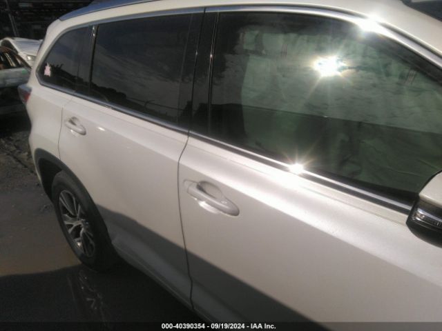 5TDKKRFH9GS135554 Toyota Highlander Xle V6