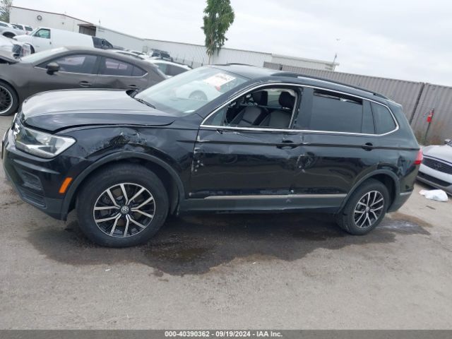 3VV3B7AX7MM117462 Volkswagen Tiguan 2.0t Se/2.0t Se R-line Black/2.0t Sel