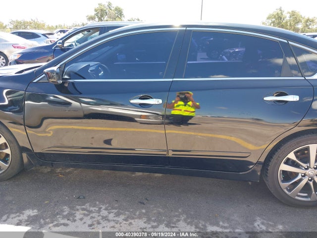 Nissan Altima 2.5 Sr 2018 1N4AL3AP3JC219601 Image 14