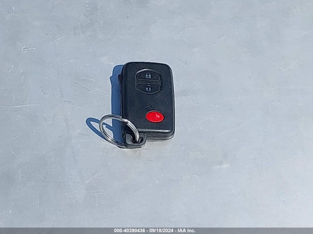 Toyota Prius Two 2014 JTDKN3DU8E1792845 Image 11