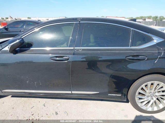 Lexus Es 300h Ultra Luxury 2019 58AB21B10KU001051 Image 12