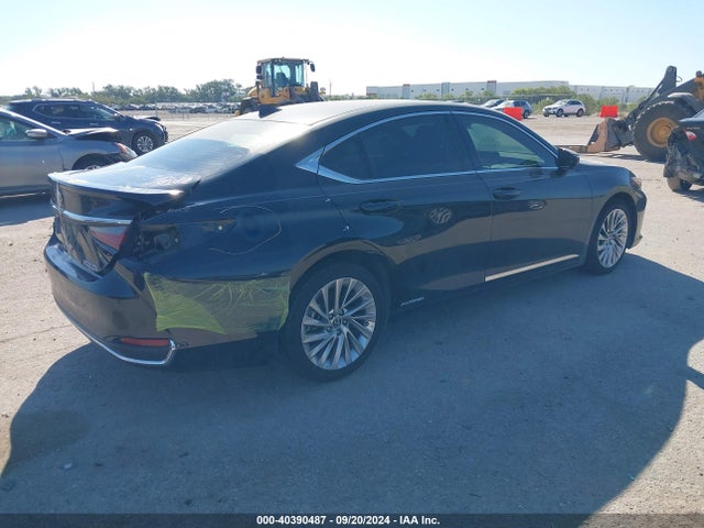 Lexus Es 300h Ultra Luxury 2019 58AB21B10KU001051 Image 4