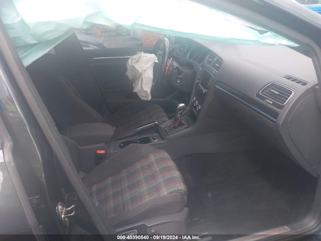 3VW4T7AUXGM027228 Volkswagen Golf Gti S 4-door