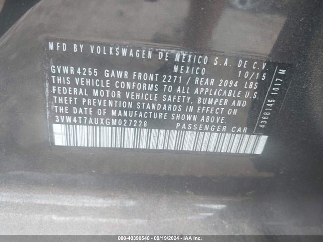 3VW4T7AUXGM027228 Volkswagen Golf Gti S 4-door