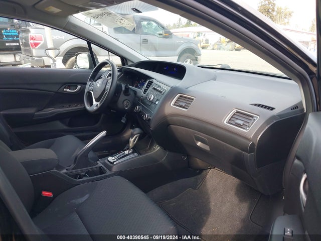 Honda Civic 2015 2HGFB2F50FH528906 Image 17