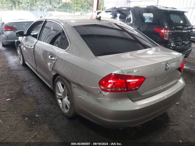 1VWBT7A36EC051572 Volkswagen Passat 1.8t Se