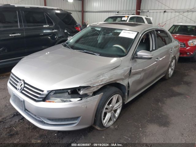 1VWBT7A36EC051572 Volkswagen Passat 1.8t Se