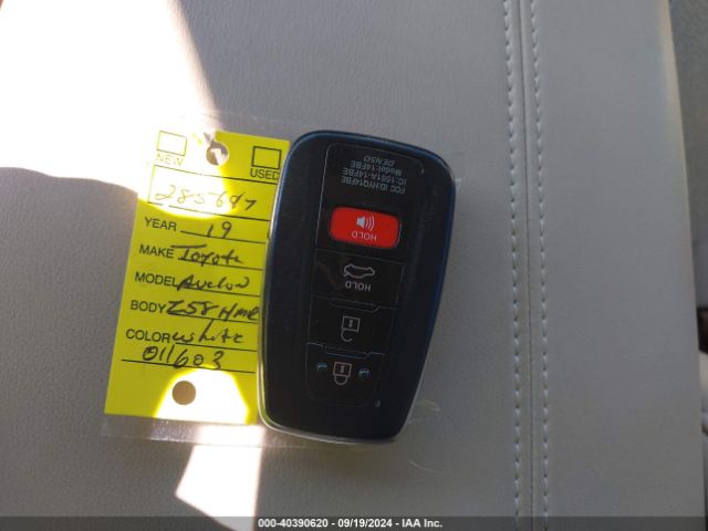 4T1BZ1FB0KU011603 Toyota AVALON LIMITED