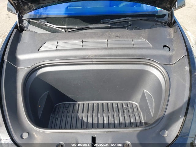 2023 TESLA MODEL Y 7SAYGDEE2PF842833 Photo 9