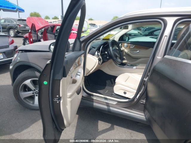 WDC0G4JB9JF404149 Mercedes-Benz GLC 300