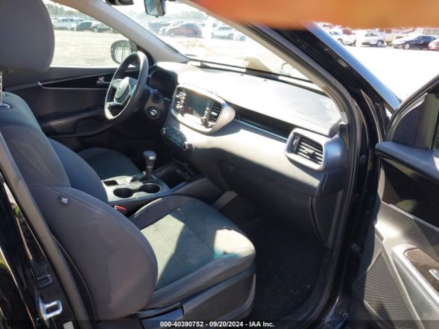 5XYPG4A31KG577563 KIA Sorento 2.4l L