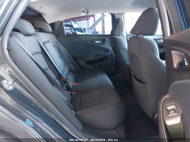 Chevrolet Malibu 1ls 2018 1G1ZB5ST9JF172296 Image 8