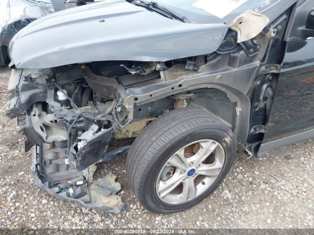 1FMCU0G99GUA31719 Ford ESCAPE SE