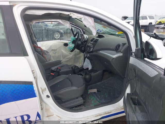 Chevrolet Spark Ls Auto 2014 KL8CB6S99EC416648 Image 5