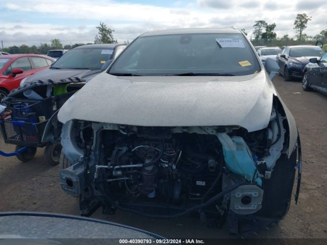 1GYKNBRS9HZ132489 Cadillac XT5 LUXURY