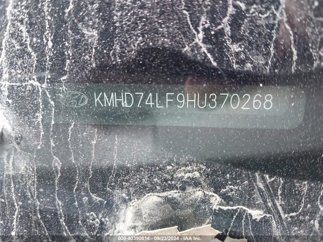 KMHD74LF9HU370268 Hyundai ELANTRA SE