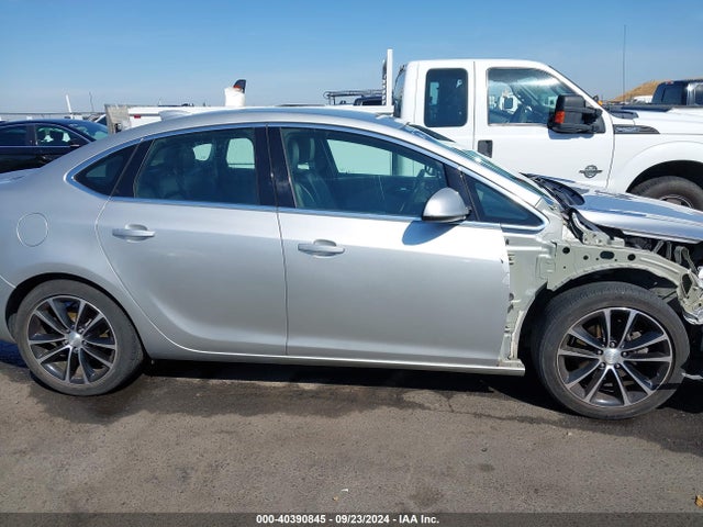 1G4PR5SK9H4122890 Buick Verano Sport Touring