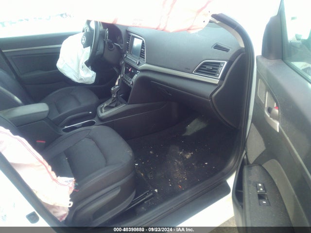 Hyundai Elantra Limited 2017 5NPD84LF6HH120272 Image 5