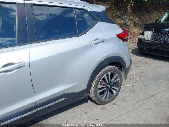 3N1CP5CU4JL532413 Nissan KICKS SR