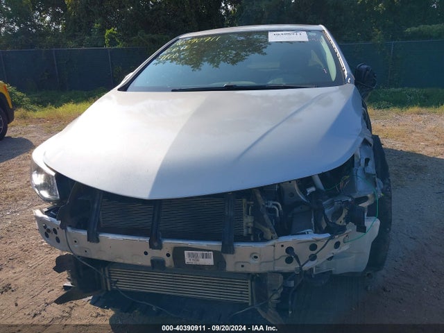 Chevrolet Cruze Ls Auto 2018 1G1BC5SM1J7102308 Image 13