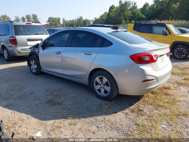 Chevrolet Cruze Ls Auto 2018 1G1BC5SM1J7102308 Image 3