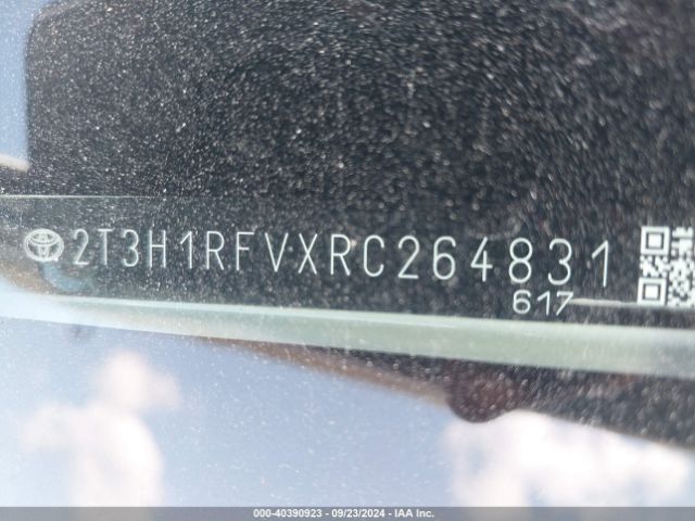 2T3H1RFVXRC264831 Toyota RAV4 LE