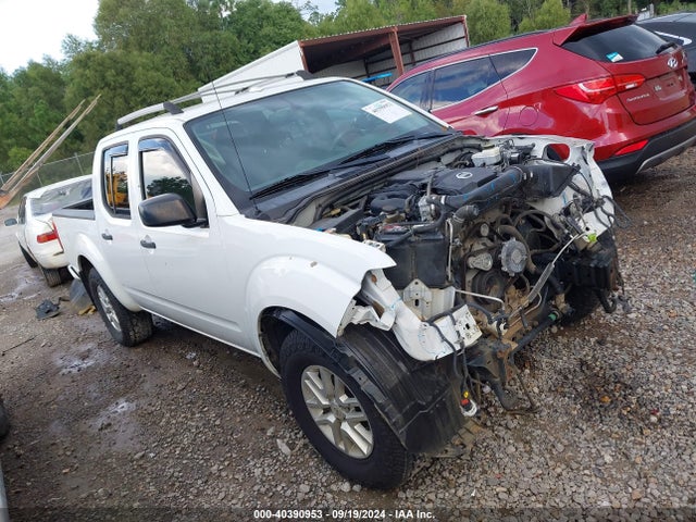2017 1N6AD0EV9HN767578 main image
