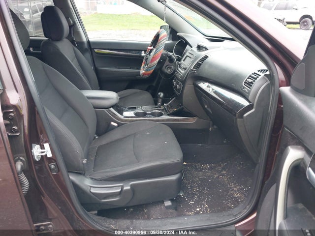 KIA SORENTO LX 2014 5XYKT3A66EG458048 Image 5