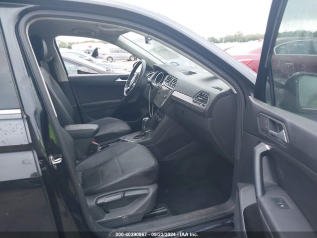 3VV3B7AX1KM046420 Volkswagen Tiguan 2.0t Se/2.0t Sel/2.0t Sel R-line/2.0t Sel R-line Black
