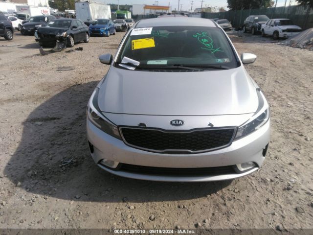 KNAFK5A80H5674523 KIA FORTE LX