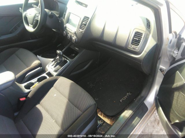 KNAFK5A80H5674523 KIA FORTE LX