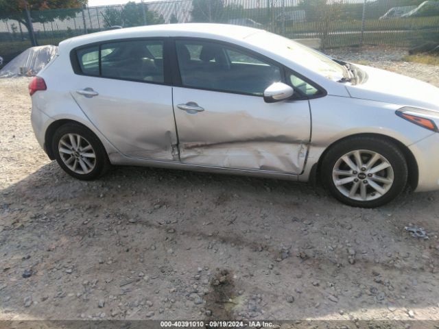 KNAFK5A80H5674523 KIA FORTE LX