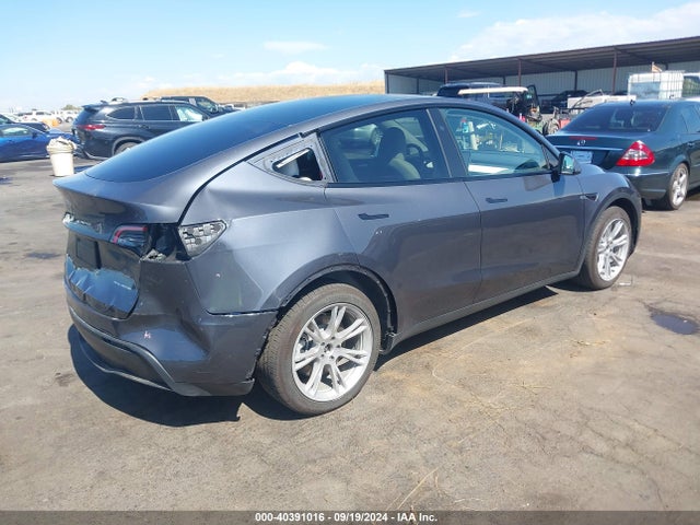 2023 TESLA MODEL Y 7SAYGAEE6PF967509 Photo 3