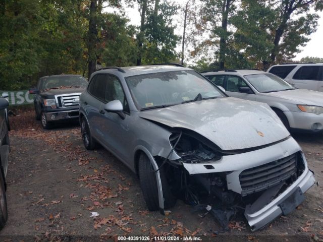 2017 PORSCHE CAYENNE WP1AA2A26HKA82263 Photo 0