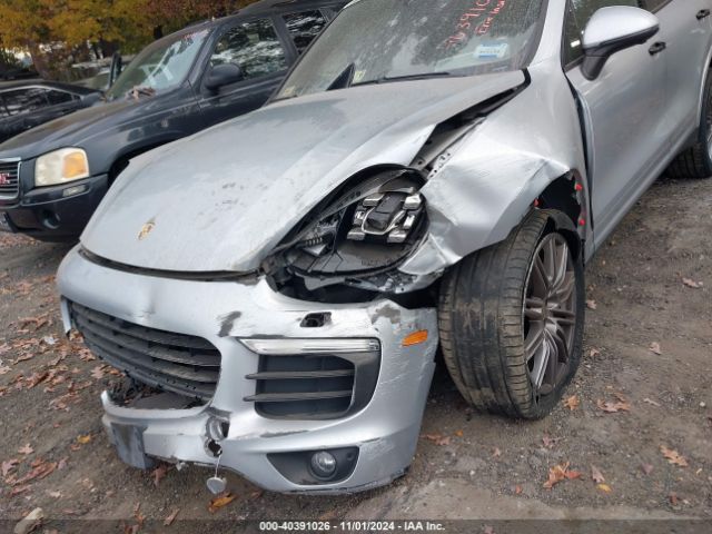2017 PORSCHE CAYENNE WP1AA2A26HKA82263 Photo 5