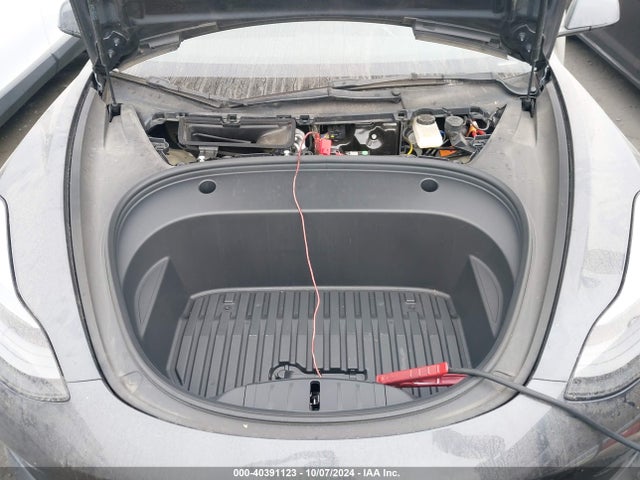 2023 TESLA MODEL 3 5YJ3E1EA7PF410330 Photo 9