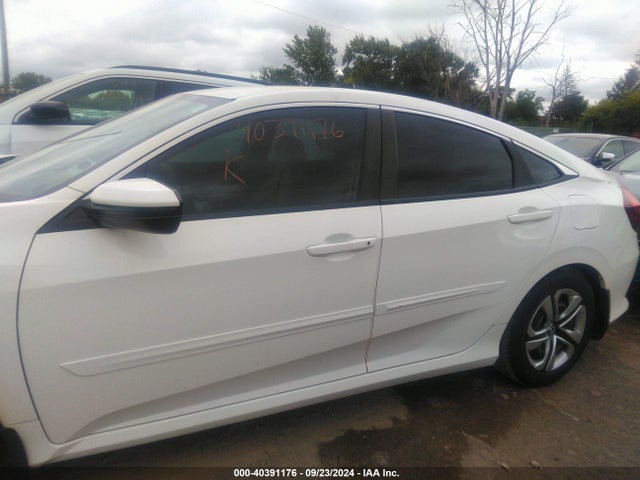 Honda Civic Lx 2018 2HGFC2F55JH502386 Image 14