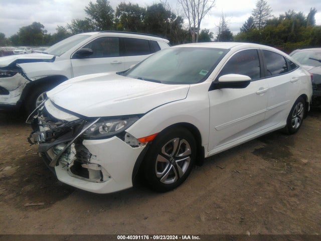 Honda Civic Lx 2018 2HGFC2F55JH502386 Image 2