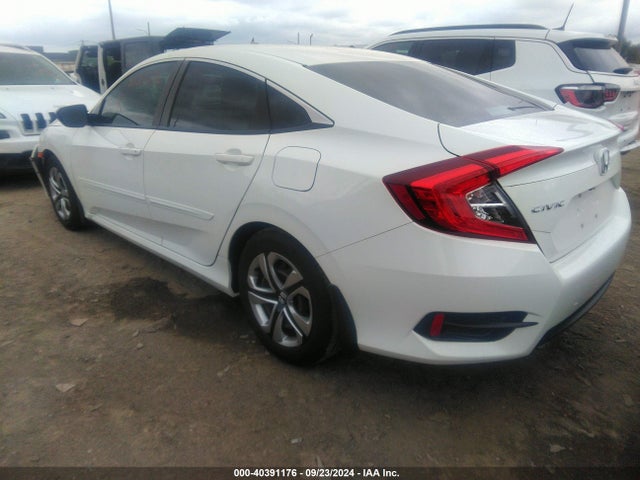 Honda Civic Lx 2018 2HGFC2F55JH502386 Image 3