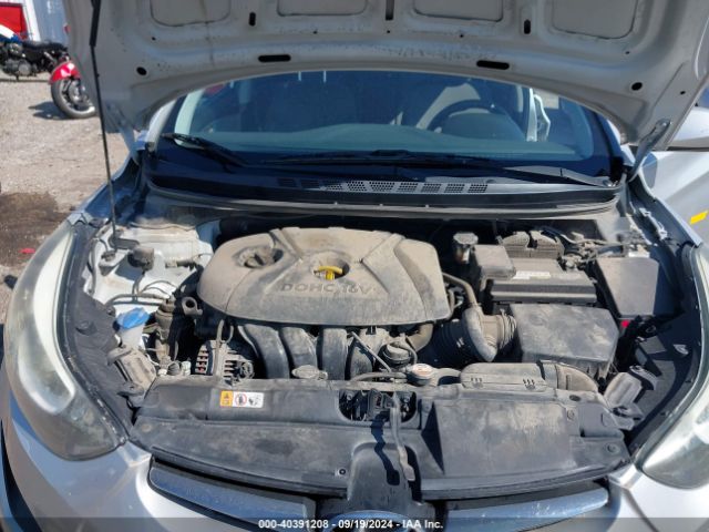 5NPDH4AE2GH776476 Hyundai ELANTRA SE