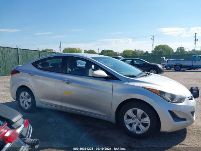 5NPDH4AE2GH776476 Hyundai ELANTRA SE
