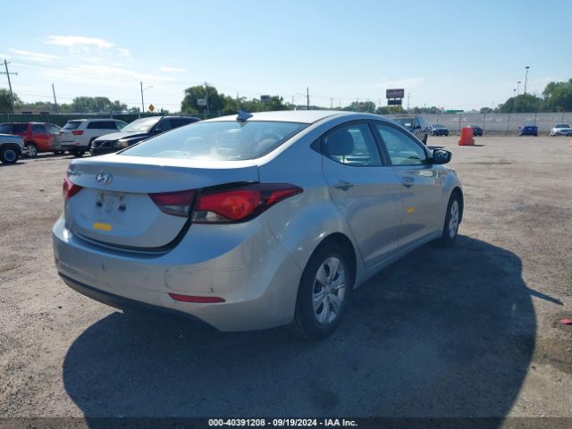5NPDH4AE2GH776476 Hyundai ELANTRA SE