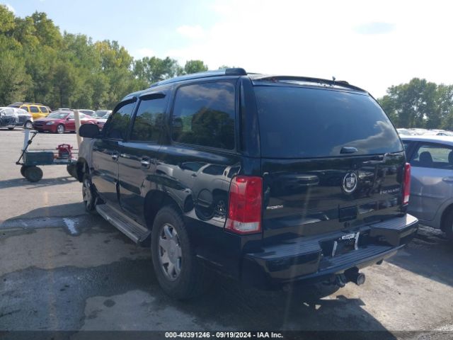 2005 CADILLAC ESCALADE 1GYEK63N25R105839 Photo 2