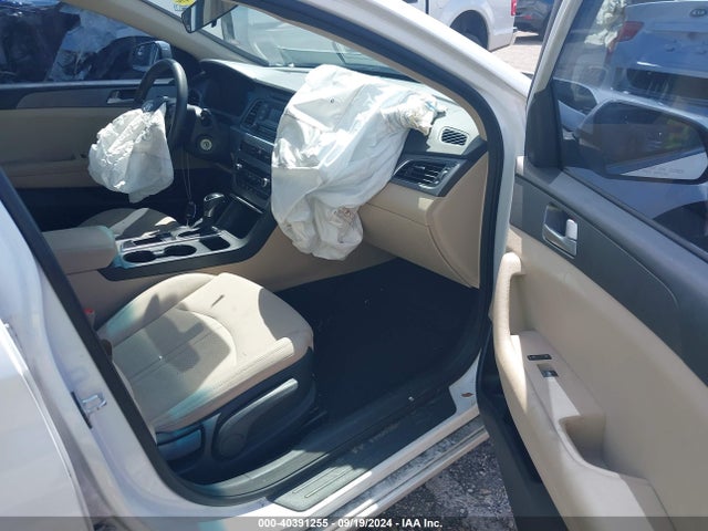 Hyundai SONATA SE 2015 5NPE24AF9FH230772 Image 5