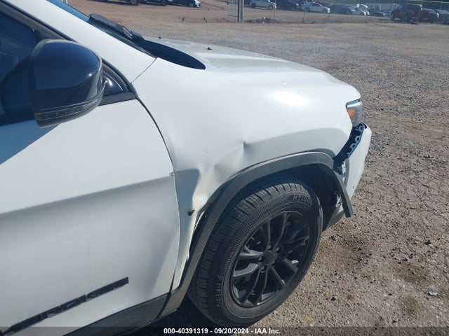 1C4PJMMB4PD113662 Jeep Cherokee Altitude Lux 4x4
