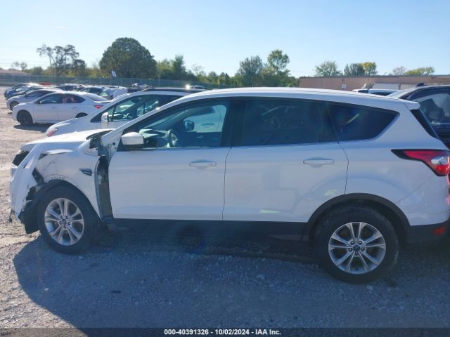 1FMCU9GD8HUB82626 Ford ESCAPE SE