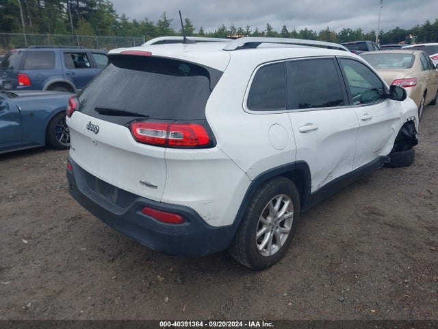 1C4PJMCB7HW633359 Jeep Cherokee Latitude 4x4